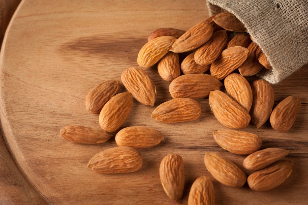 Wholesale Iranian Mamra Almonds Bulk Supply for HORECA Sector Food Service Providers; ISO-Certified Quality & Long-Term Partnership
